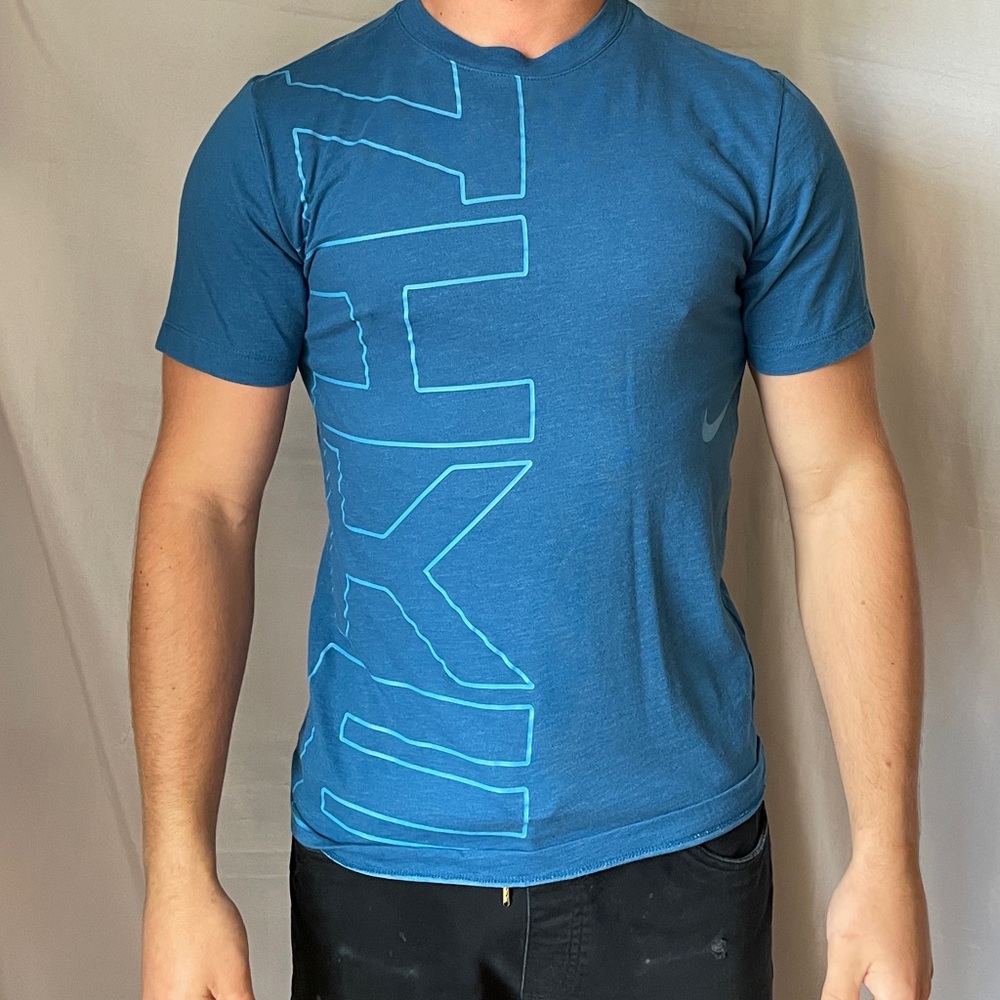 Nike T-shirt, size S